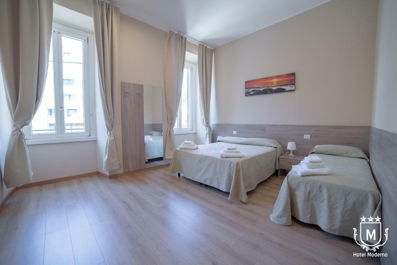 Hotel Moderno Леко Екстериор снимка